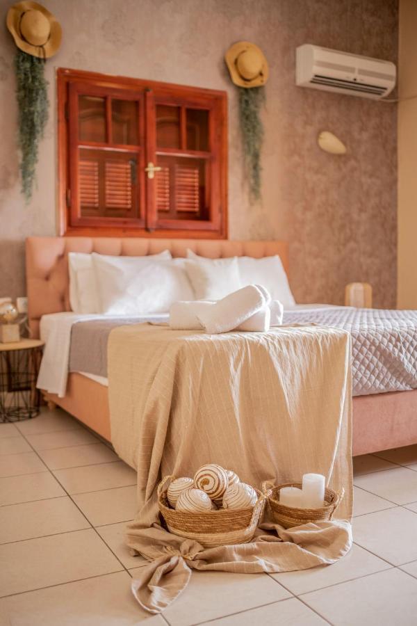 Sea Elegance Villa - On The Beach, By Zantewize Psarou  Exterior photo