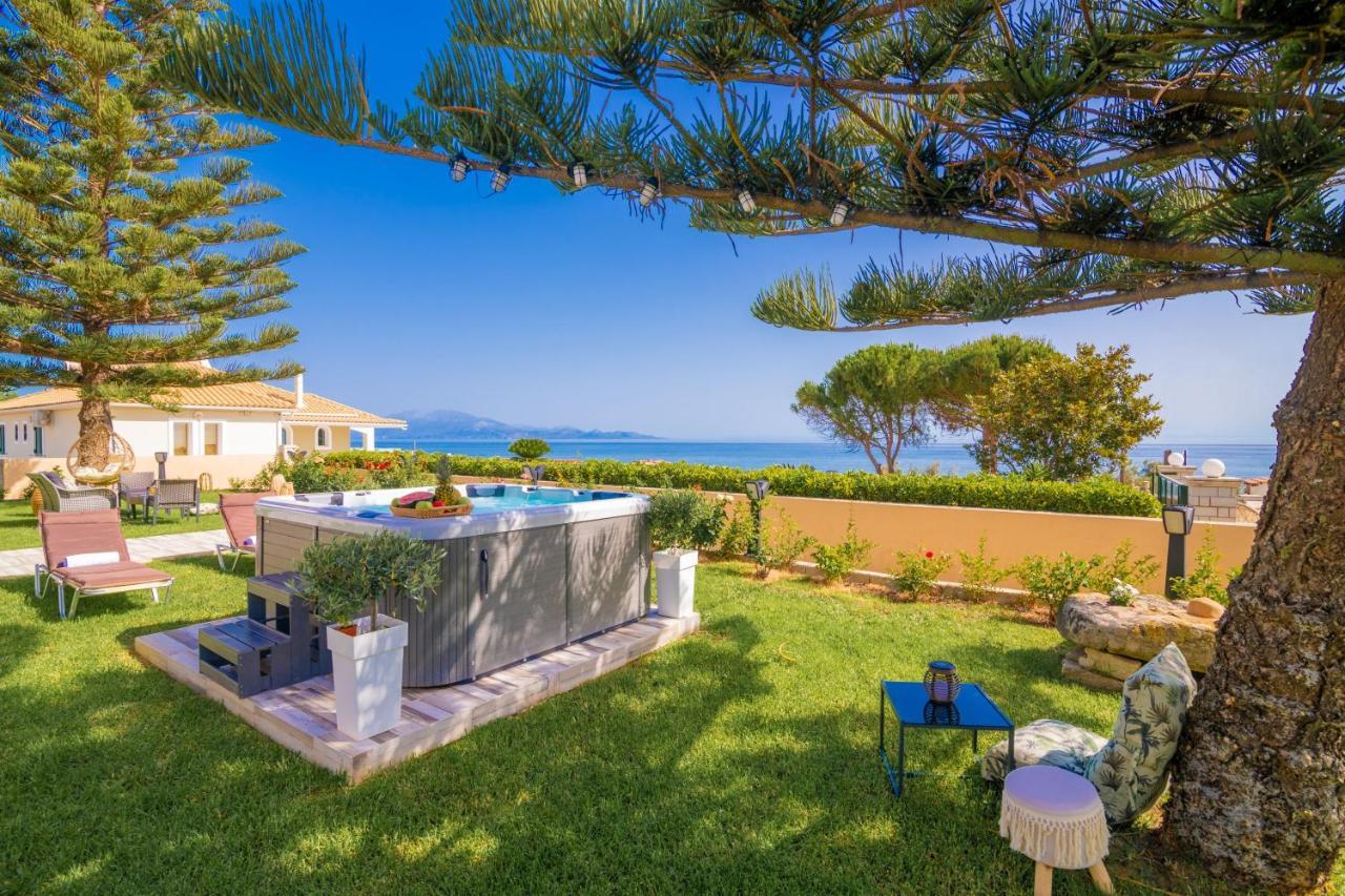 Sea Elegance Villa - On The Beach, By Zantewize Psarou  Exterior photo