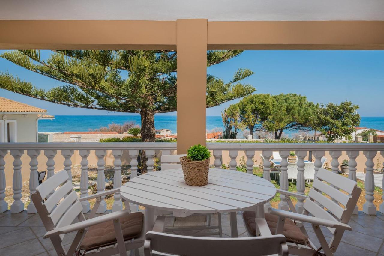 Sea Elegance Villa - On The Beach, By Zantewize Psarou  Exterior photo